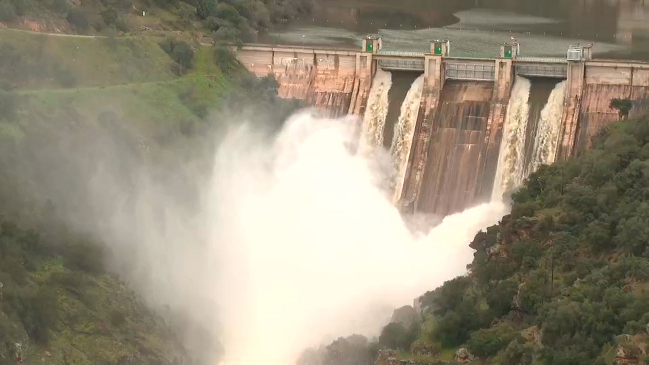 Aldea del Fresno mantiene la vigilancia en el Alberche a la espera de las próximas lluvias