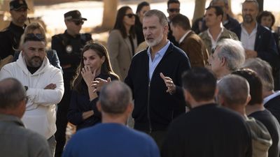 Los Reyes visitan Valencia para reunirse con colectivos empresariales y sociales sobre la recuperación de la DANA