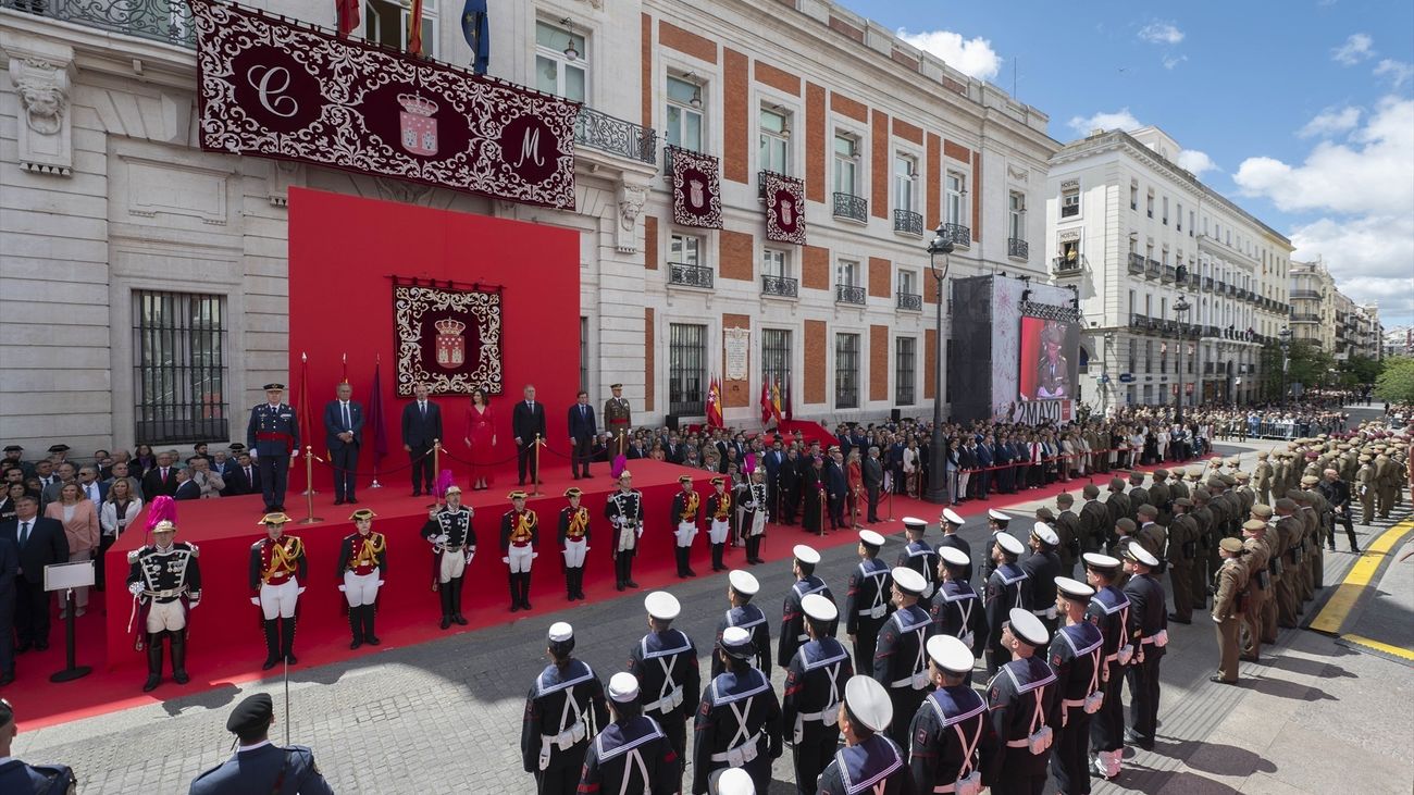 Ayuso asegura que el Gobierno central va a prohibir la parada militar del 2 de Mayo en Madrid