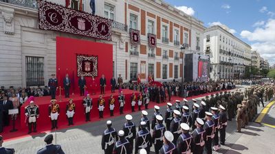 Ayuso asegura que el Gobierno central va a prohibir la parada militar del 2 de Mayo en Madrid