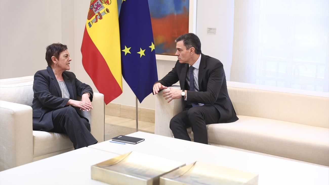 Las víctimas del terrorismo consideran una "traición" la entrada de Bildu en La Moncloa