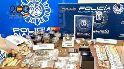 Desmantelado un club de fumadores de San Blas que escondía un punto de venta de drogas
