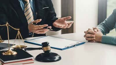 Convocadas las pruebas para ser notario en 2025: 140 plazas