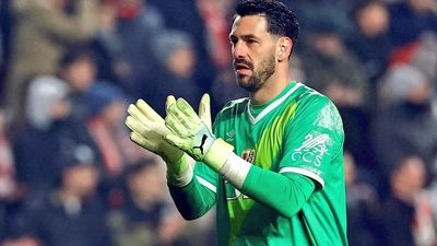 Batalla firma con el Rayo Vallecano hasta 2030