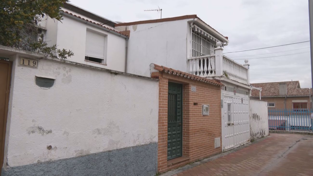 La lucha de Mariano: un padre atrapado en la pesadilla de la okupación en Entrevías