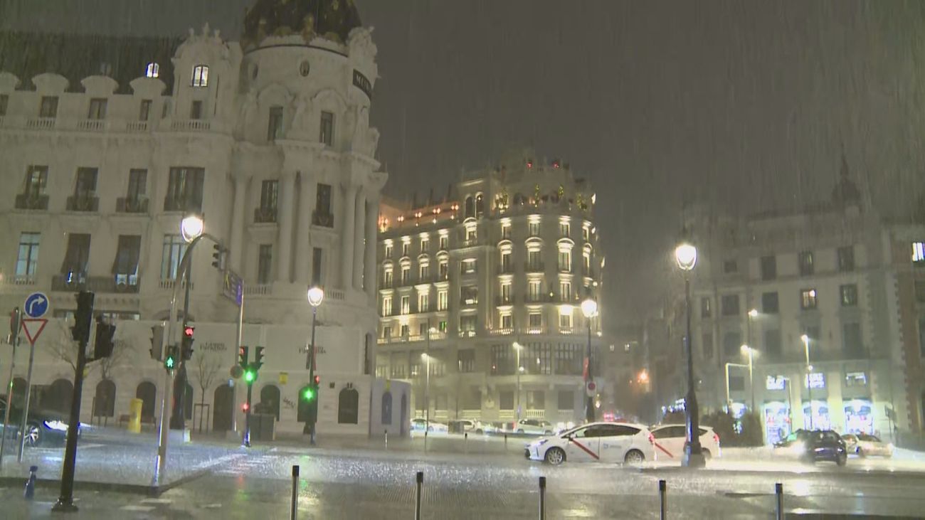 Más de 200 l/m2 en El Retiro, 350 l/m2 en Navacerrada... las cifras históricas de lluvia que deja el mes de marzo en Madrid