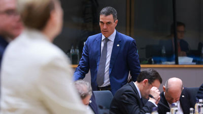Sánchez se alinea con Meloni y Bruselas reconoce que hablar de "rearme" genera recelos