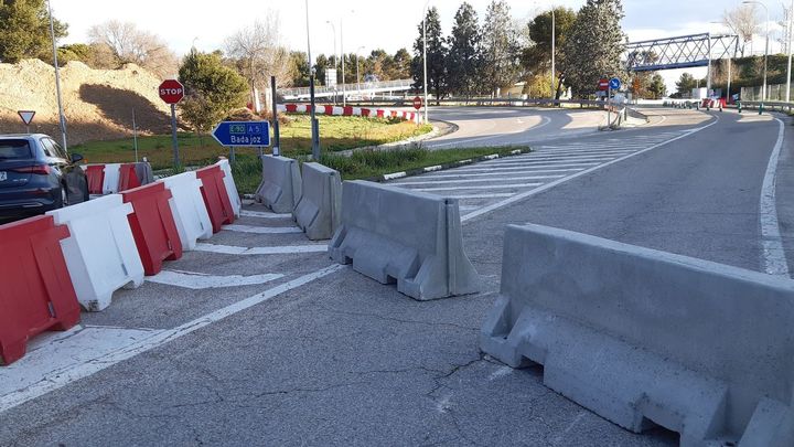 Corte del acceso al Paseo de Exttremadura desde la calle Seseña / P.O.