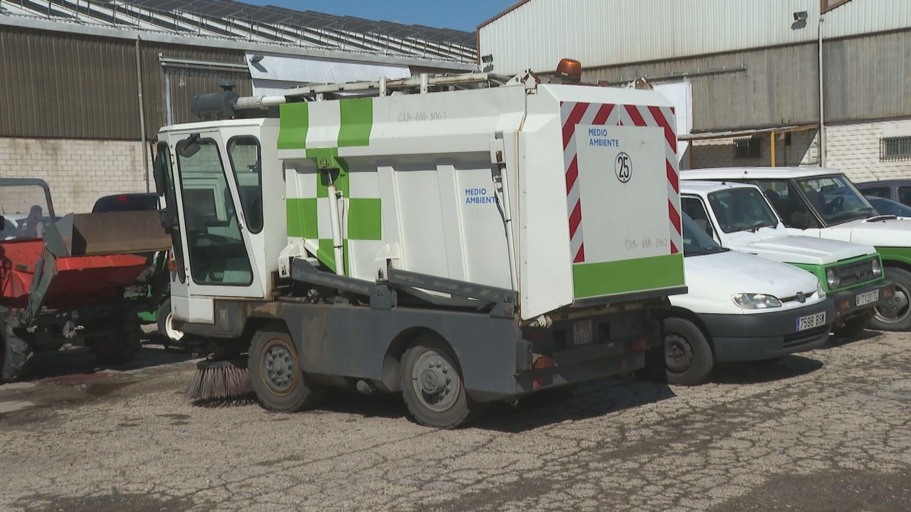 San Martín de la Vega expone los casi 250 vehículos que subasta el Ayuntamiento de Madrid