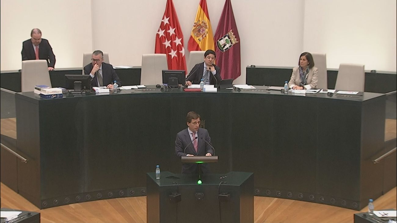 Almeida y Maroto chocan tras la ruptura de relaciones entre acusaciones de "incompetencia" y "crispación"