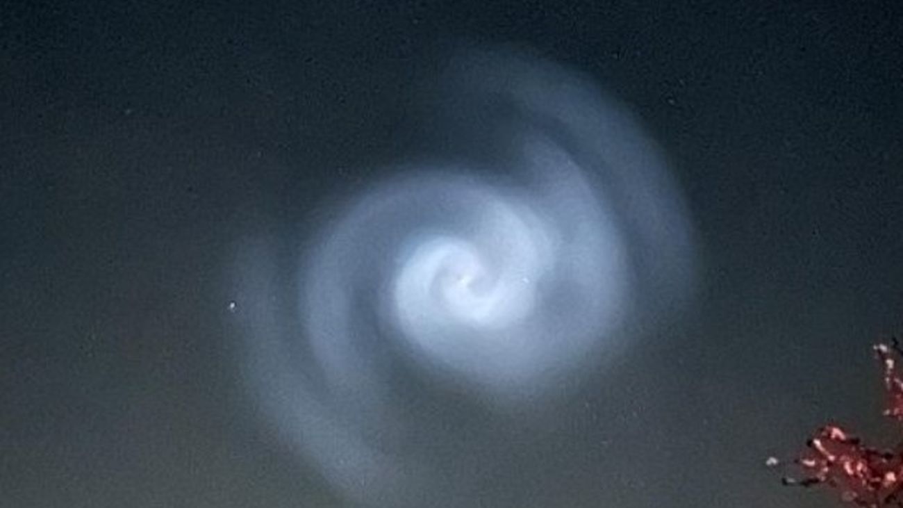 Esta es la explicación de la extraña y misteriosa espiral azul vista en el cielo de Europa