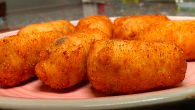 Croquetas de mejillón, de morcilla con pera y muchos más en la ruta de la croqueta