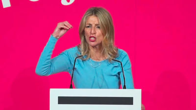 Díaz defiende la unidad a la izquierda del PSOE: "La gente quiere que caminemos juntas"