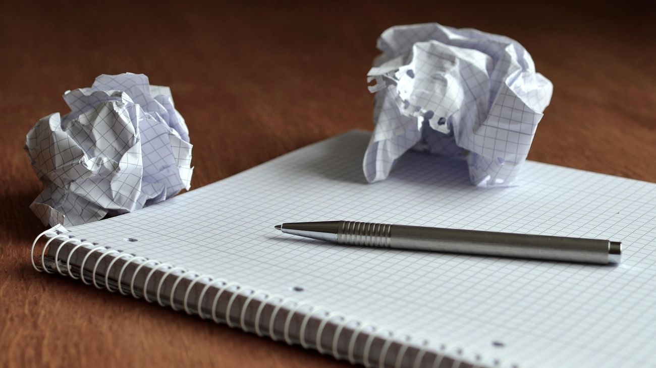 Manuales para ser un pandillero repartidos a la salida del colegio: así reclutan las bandas latinas