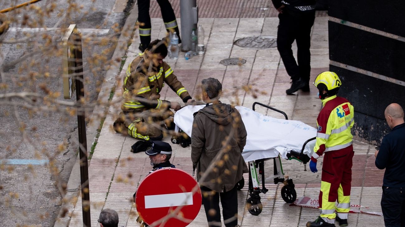 Sergio y Jesús, los dos jóvenes bomberos muertos en el incendio de un garaje en Alcorcón