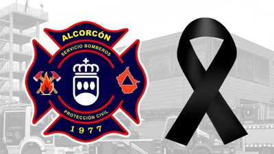 Luto y dolor en Alcorcón por la muerte de dos de sus bomberos