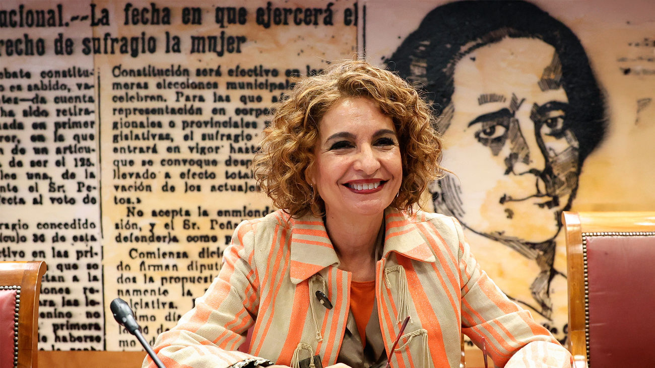 Montero insiste en que la condonación de la deuda no solo beneficiará a Cataluña sino al resto de las Comunidades