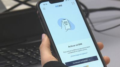 La aplicación MiDNI ya permite identificarse legalmente con el móvil