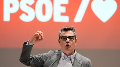 Bolaños pide a Feijóo que rompa con "Santiago arancel" y que defienda los intereses españoles