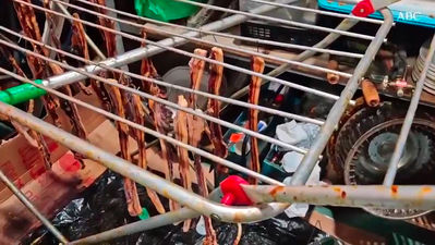 Cierran un restaurante chino en Usera con 300 kilos de comida podrida