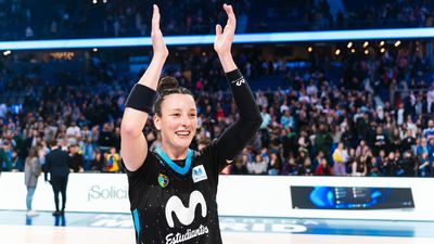 Estudiantes femenino no falla en Pamplona para clasificarse para playoffs