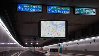 Adiós a perderse en los túneles de la M-30: Madrid empieza a instalar balizas bluetooth para tener cobertura GPS