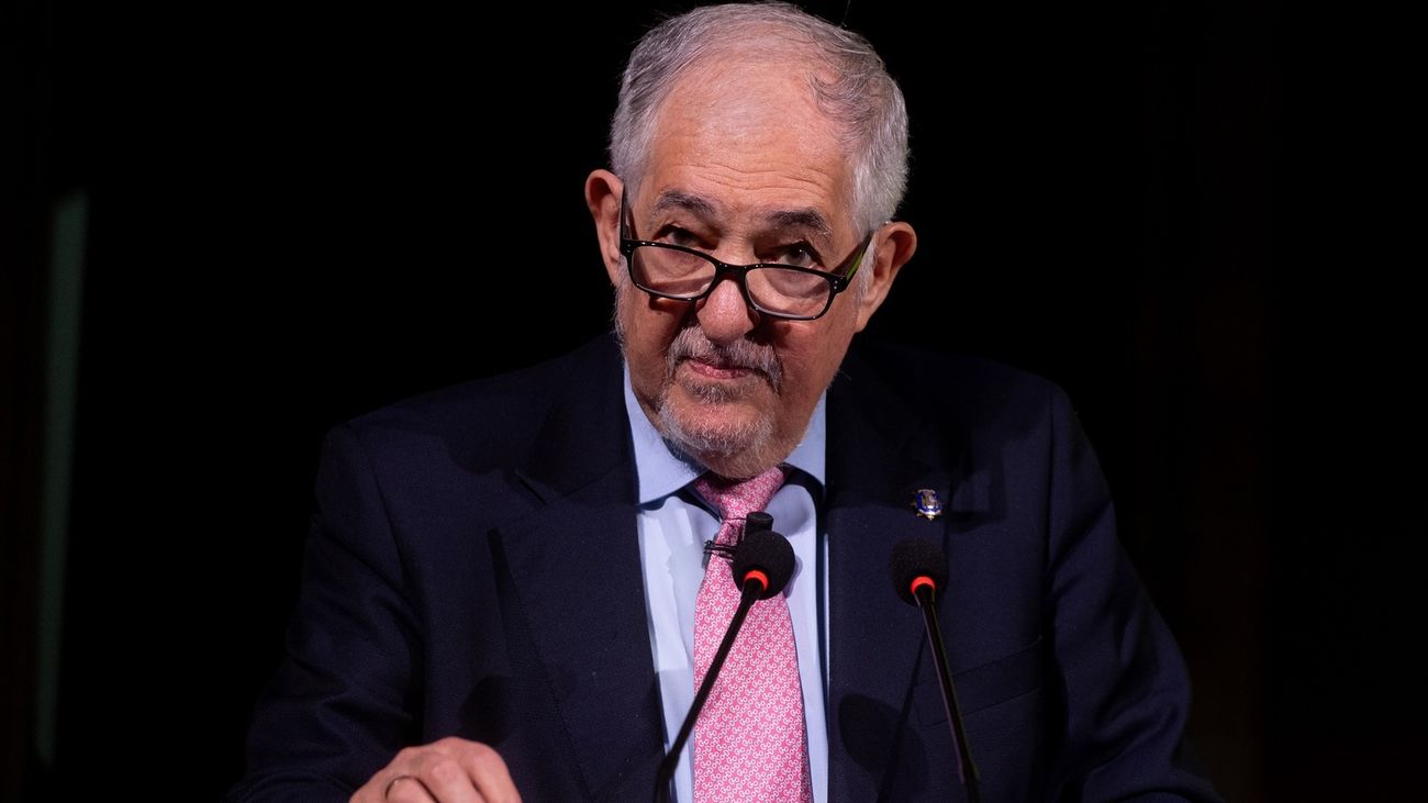 Conde Pumpido dice que el TC no impedirá la consulta al TJUE sobre los ERE