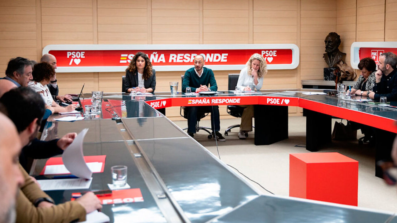 PSOE y PP se reúnen con los sectores afectados por los aranceles mientras se observan con recelo