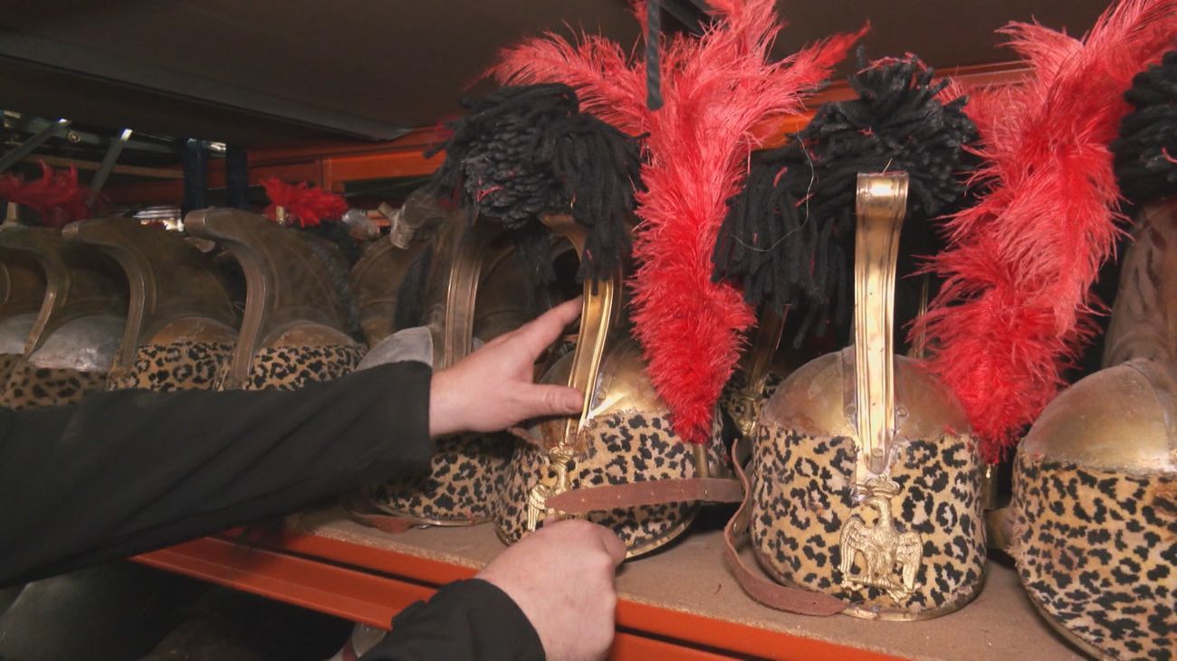 Atrezzo Mateos lleva decorando sets de cine y escenarios de teatro por más de 100 años