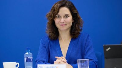 Ayuso ampliaría su mayoría en Madrid, según una encuesta de Sigma Dos para Telemadrid