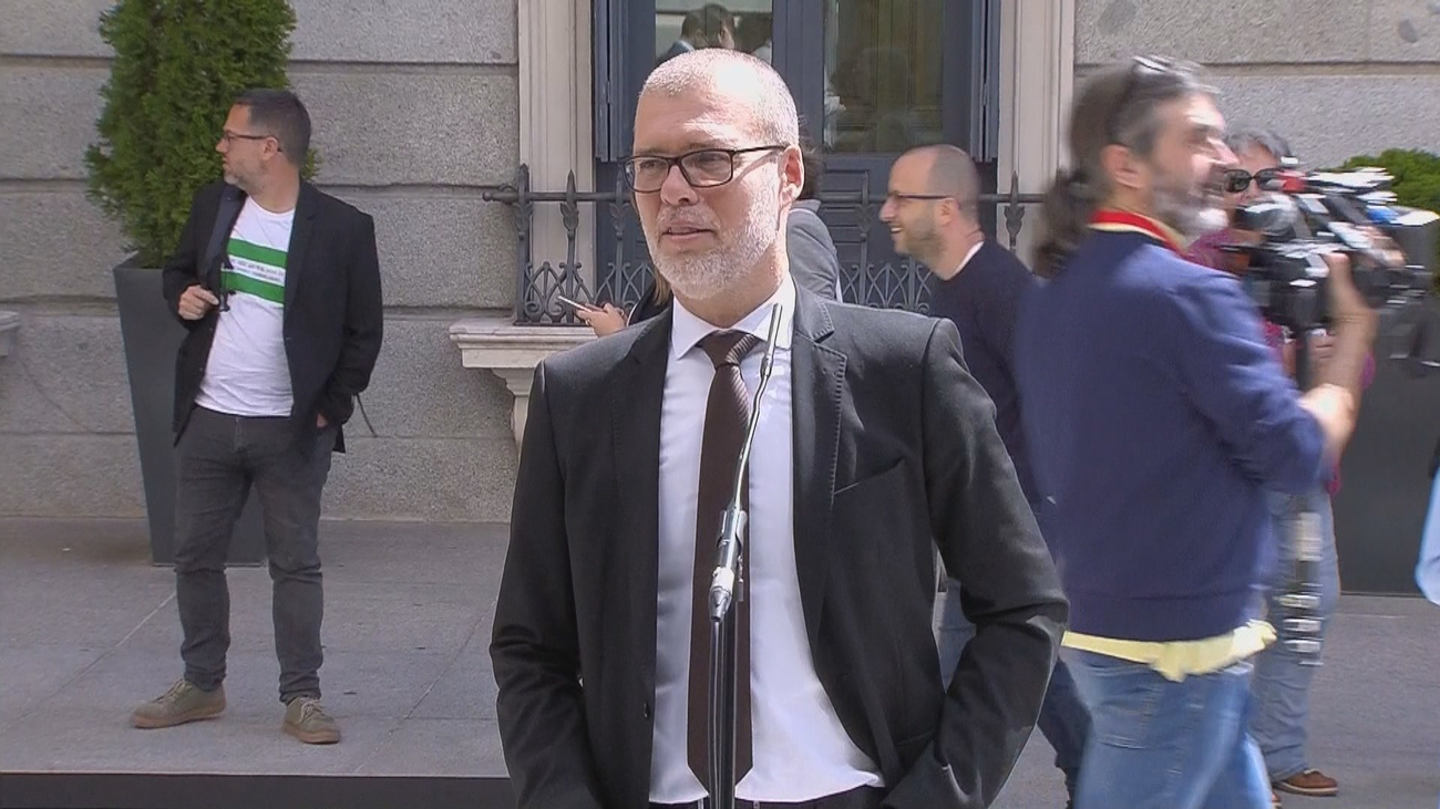 Un acuerdo con Junts daña el acercamiento que Gobierno y PP habían ...