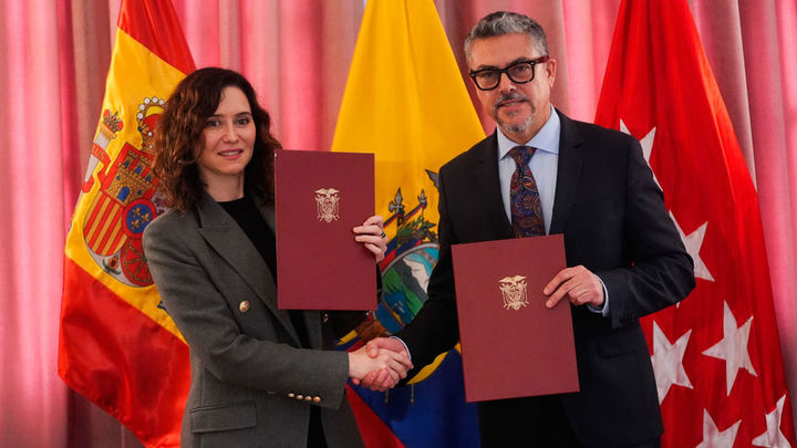 Díaz Ayuso con el canciller ecuatoriano Alejandro Dávalos / @ComunidadMadrid