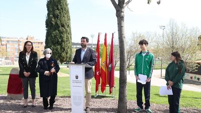 Alcobendas inaugura un monumento en memoria de las víctimas de accidentes de tráfico