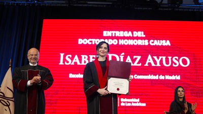 Ayuso anuncia que el Instituto de Empresa se convertirá este año en una nueva universidad