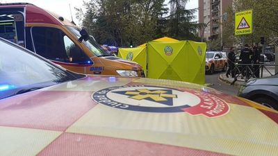 Muere un motorista en un accidente en la Avenida de la Aviación, en Latina