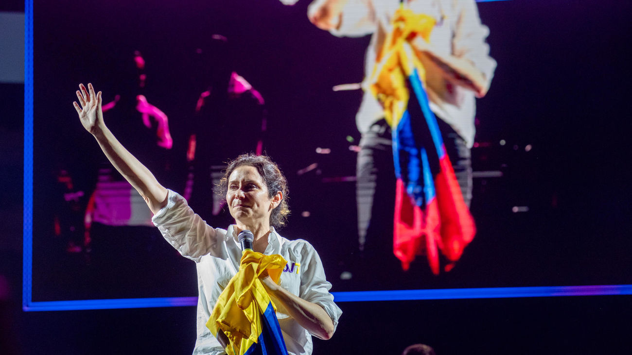 Ayuso cierra su viaje a Ecuador participando en un mitin del presidente Noboa