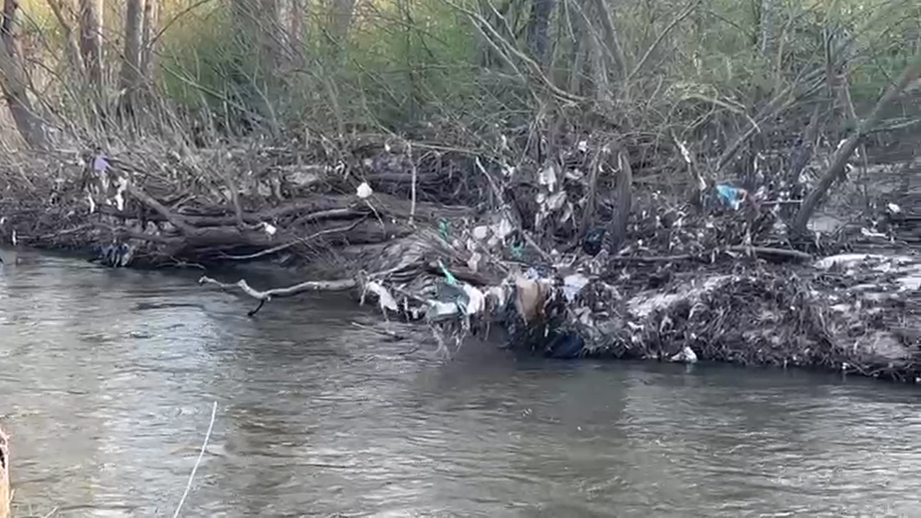 Reclaman los realojos y limpieza en las zonas inundables del Guadarrama