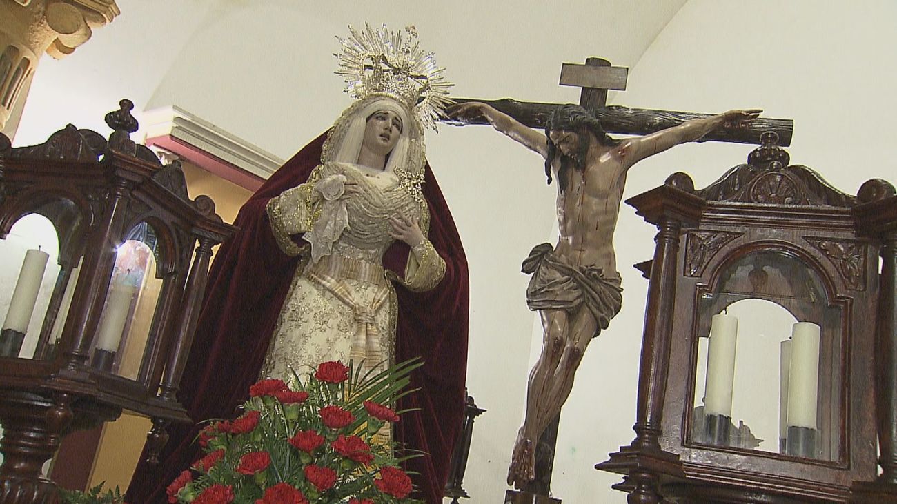 Madrid celebra el Viernes de Dolores con la procesión del Cristo del Perdón en Vallecas
