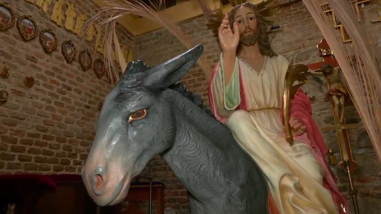 Más de 160 años de tradición religiosa en esta tienda de Madrid