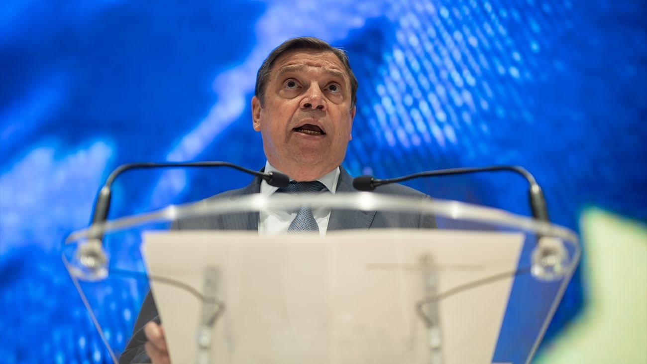 Agricultura mira hacia Canadá, Corea del Sur o Japón para atajar la guerra comercial con EEUU