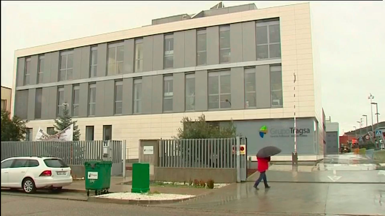 Tragsa disponía de 2,4 millones de euros para contratar a "enchufados" de Adif, revela ABC