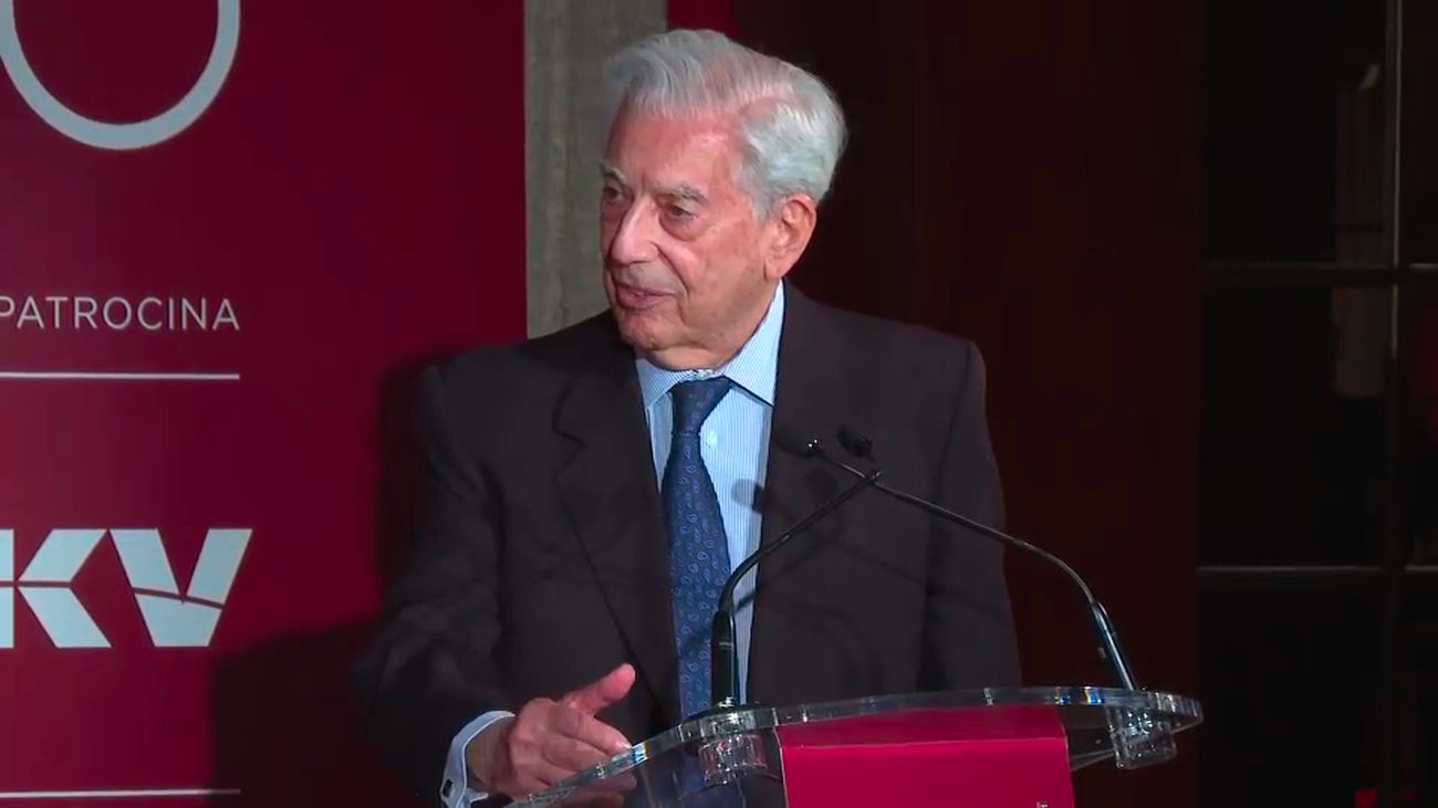 Vargas Llosa, una vida dedicada a la literatura y la política