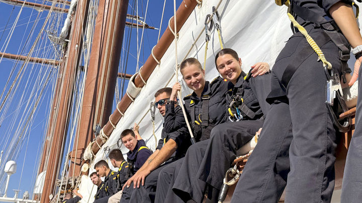 La princesa Leonor, en el buque escuela de la Armada Juan Sebastián de Elcano / CASA REAL