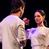 Últimas funciones de 'El efecto' en Teatros del Canal, una tragicomedia sobre el amor y la ciencia