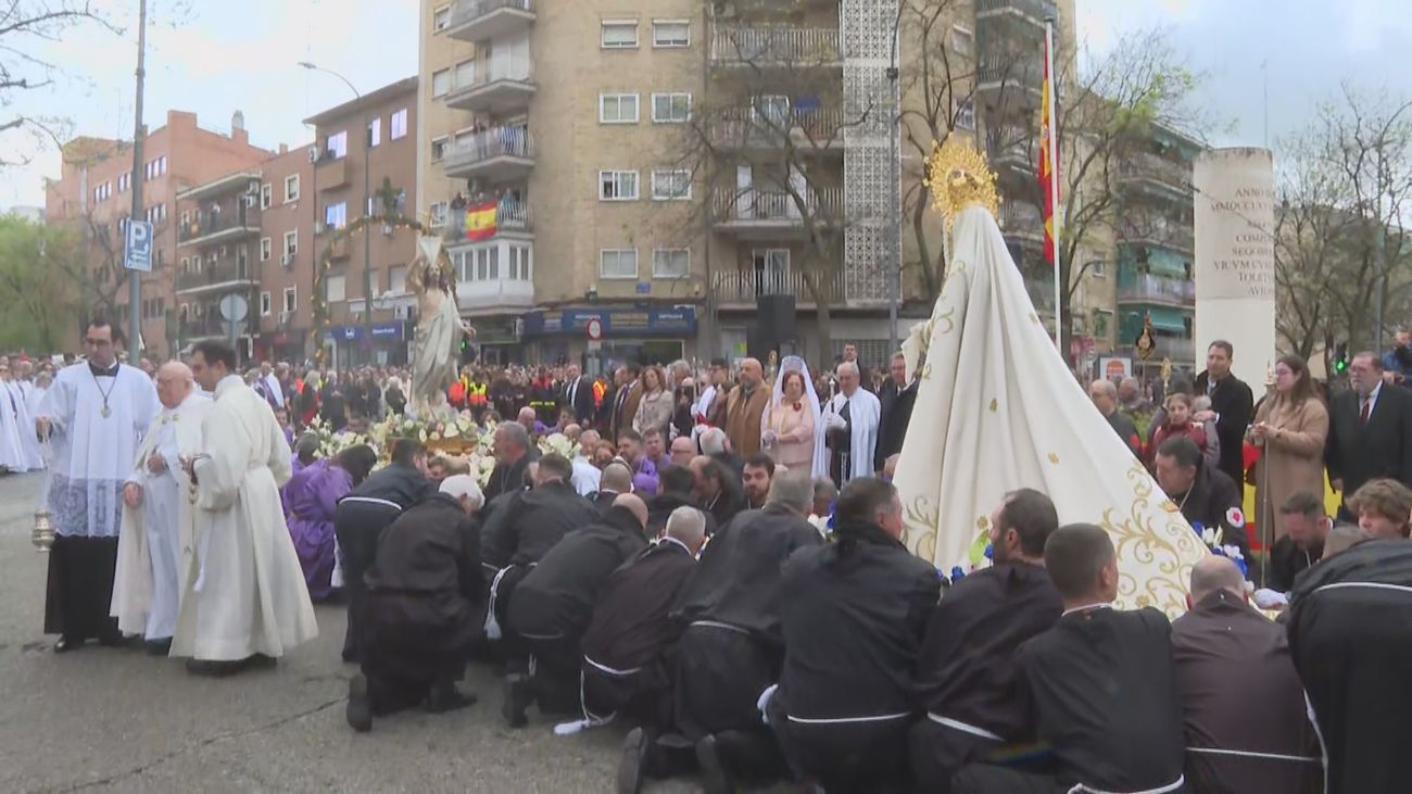 Móstoles vive  con fervor la emblemática Procesión del Encuentro