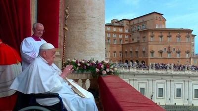 El papa Francisco murió a las 7.35 horas de este lunes
