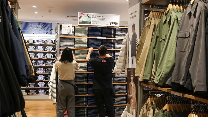 Alcobendas reparte 3.000 bonos de descuento para comprar en el comercio local