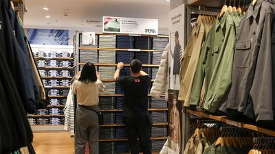 La producción del sector servicios creció un 2,4% interanual en febrero