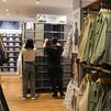 Alcobendas reparte 3.000 bonos de descuento para comprar en el comercio local