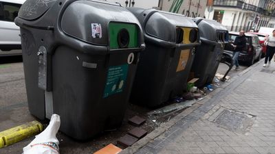 Comienza la huelga de recogida de basura en Madrid ante la falta de acuerdo entre sindicatos y empresas